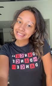 Hello again! 🙂 My schedule can change in about three weeks, and I was  wondering if any of you needed a full-time, consistent nanny? A little but  about me… My name is