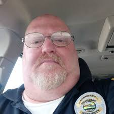 Travis Wethington's Instagram, Twitter & Facebook