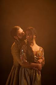 Queridos chicos tumblr, por favor dejen de humillarnos a los chicos normales, nos hacen parecer feos e imbéciles, pero nosotros también tenemos un buen corazón y queremos una chica. Dara Review Scintillating Play Of Ideas And Violent Family Divisions Asian Culture Vulture Asian Culture Vulture