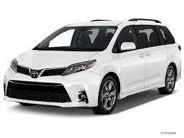 For the 2018 model year, the toyota sienna, known as a preeminent people mover, got not only improved looks, but also technologies to match the significantly updated powertrain. 2018 Toyota Sienna Prices Reviews Pictures U S News World Report