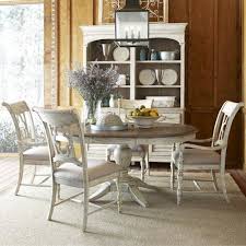 Weatherford 5 Piece Dining Set With Pedestal Table And Quatrefoil Back Chairs By Kincaid Furniture At Hudson S Furniture Round Dining Room Sets Round Dining Room Dining Room Table