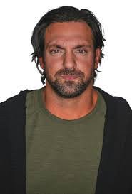 Aaron Haddad's Instagram, Twitter & Facebook