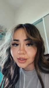 Jeannine Bean's Instagram, Twitter & Facebook