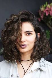 2019 2020 Short Curly Bob Hair For Crazy Girls With Thick Hair Curlyhair 2019 2020 Shor In 2020 Bob Haircut Curly Wavy Bob Hairstyles Curly Hair Styles Naturally
