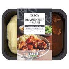 Tesco Braised Beef And Mash 450g Food Food And Drink Food Packaging