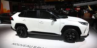 Electrified toyota vehicles like rav4 hybrid, rav4 prime, highlander hybrid, and prius prime are technologically advanced and fuel efficient. Toyota Rav4 Hybrid Hyundai Palisade To Appear In 2019 Super Bowl Ads News