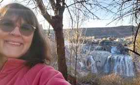 Abigail Wolford's Instagram, Twitter & Facebook