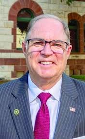 Former Mayfield Cardinals quarterback Landon Arnett with the power  move💪🏿💪🏿