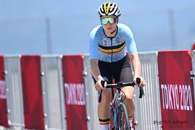 Jun 20, 2021 · lotte kopecky volgt zichzelf op als nationaal kampioene na solo van acht kilometer: Belgian Cycling Team Sports League Facebook