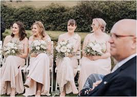 Maybe you would like to learn more about one of these? Cual Es El Papel De Las Damas Y Los Caballeros De Honor En Una Boda