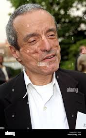 Dennis deleon hi-res stock photography and images