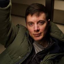 Daniel Pakula's Instagram, Twitter & Facebook