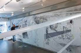 The tip is to keep the design simple and to work around. Kunstlerhaus Stuttgart Information Service
