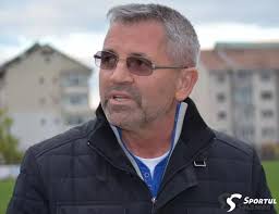 Kuku Visează Să Joace în Anglia Sau în Italia. E Credincios, ”nu Le Are Cu  Fetele”. Patronul De La Pecica: ”Alerga Precum Calul, D-asta L-am Luat!”.  Șeful De La Zalău: ”Îi Dau