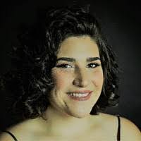 Amanda Gall's Instagram, Twitter & Facebook