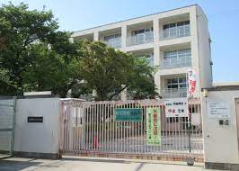 弥栄小学校