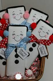 Christmas candy bar christmas bells christmas ideas chocolate favors hershey bar christmas arrangements candy bar wrappers text color holiday parties. Wrap Ur Loved One S Gifts With Beautiful Gift Packing Ideas Godfather Style