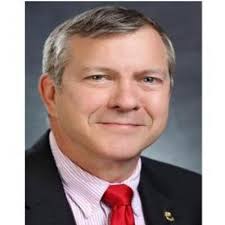 Stephen Jarrard's Instagram, Twitter & Facebook