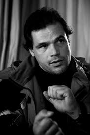 Ware lewensdramas: Die 'saggeaarde' man agter die Sizzlers-slagting