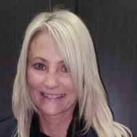 Business owner says Alexander County woman's embezzlement scheme in 1995  cost company $500,000; Donna Steele expected in court Wednesday to face  charges of embezzling $15 million