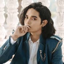 Ofelia Villanueva's Instagram, Twitter & Facebook