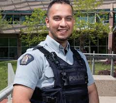 Published on 12/01/2019what are the basic requirements to become a police officer in canada?1. Police Officer Justice Institute Of British Columbia