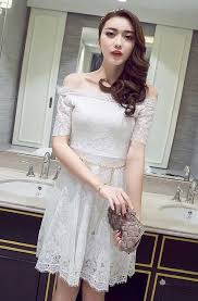 Pertama, anda bisa jadikan kain brokat menjadi dress kebaya seperti diatas. 25 Model Dress Brokat Pas Banget Buat Iring Iring Pengantin