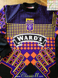 A lot of craaaap kits. Sheffield United Goalkeeper Football Shirt 1996 1997 Sponsored By Ward S