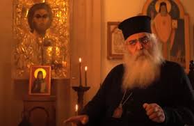 Ο μητροπολίτης μόρφου νεόφυτος συνομιλεί με την παρουσιάστρια ελίτα μιχαηλίδου στην εκπομπή φάκελοι του. Sygklonistikos O Mhtropoliths Morfoy Neofytos A3izei Na To Deis O Mhtsotakhs 8elei Makeleio Gr