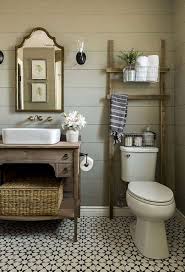 Rustic Bathroom Ideas For A Warm And Relaxing Private Space Houseminds Farmhouse Bathroom Decor Small Farmhouse Bathroom Modern Farmhouse Bathroom
