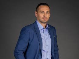 Az rtl klub reggelijének vendége volt szegedi fecsó, aki új barátnőjét is vitte az interjúra. Borzalmas Elmeket Oriz A Multbol Szegedi Fecso Uj Parja Habostorta Hu