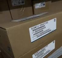 SGM7J-04AFC6E 1PCS NEW Yaskawa Servo Motor SGM7J-04AFC6E