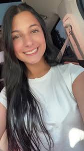 bella (@.bella.richard)