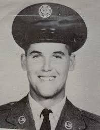 Lori Clapper's Instagram, Twitter & Facebook