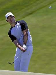 Paul Casey Survives Roller Coaster Round Stays Near Top Of Leaderboard Usa Today Paul Casey Casey Tops