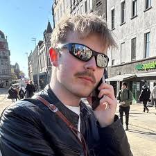 Review of Alfredo by calaplay