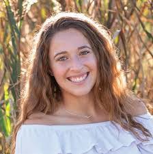 Madison Grogan's Instagram, Twitter & Facebook