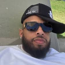 Nicholas Fellows (@fellowsnick00)