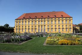 Osnabrück is a city in lower saxony. Schloss Osnabruck In Osnabruck
