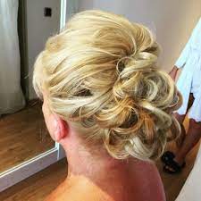 There's an unwritten rule about hairstyles for mother of the bride: Mother Of The Bride Hairstyles 26 Elegant Looks For 2021