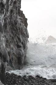Media - Crashing waves on rocks | CreationSwap