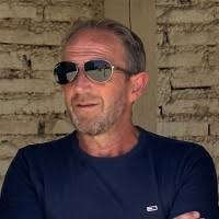 10+ "Martin Höög" profiles