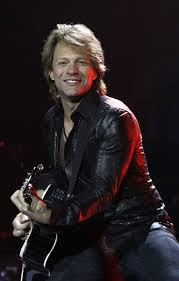 Jon bon jovi, 58 anos, mostra o seu físico musculoso enquanto ele faz um suor numa corrida matinal em hamptons. Best 40 Bon Jovi Photos Ever Nsf Music Magazine