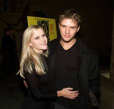 June 22, 2021, 2:20 pm utc. Reese Witherspoon Talks Marriage To Ryan Phillippe On Lorraine Hello