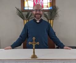 After Recovering from COVID-19, Priest Approaches Thanksgiving with Special  Gratitude