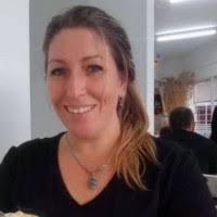 60+ perfiles de «M. Daniela»