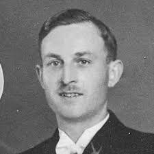 Ernest Dufour's Instagram, Twitter & Facebook