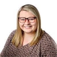 Kristen Steeves's Instagram, Twitter & Facebook