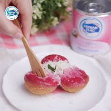 2019 · masukan susu cair, gula pasir dan kental manis lemak nabati frisian flag ke dalam panci,. Frisian Flag Indonesia Resep Kue Cubit Frisian Flag Bendera Cocopandan Kental Manis Facebook
