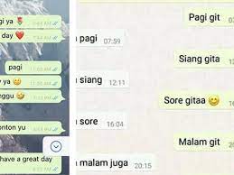 Dengan perkataan ini juga bisa membuat kamu lebih mesra dengannya, karena ia merasa diperhatikan apalagi jika selalu memujinya. 6 Chat Ucapan Selamat Pagi Ke Gebetan Ini Bikin Baper Hot Liputan6 Com